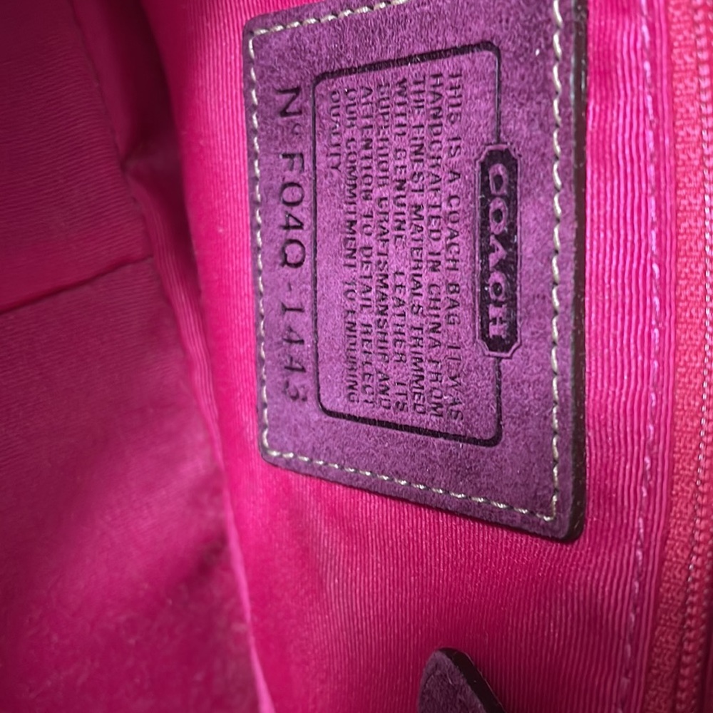 Coach bag with protective bag - Picture 9 of 11